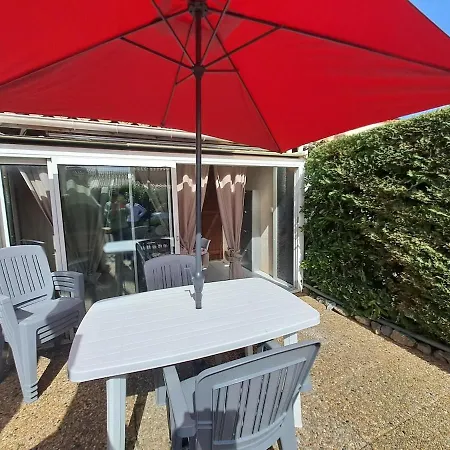 Coquet Pavillon Au Calme Piscine *
